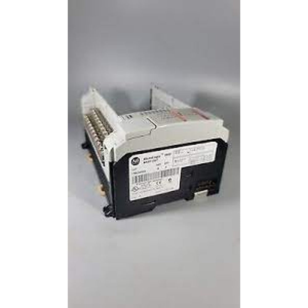 Allen Bradley 1764-OW8 Original Packaging Module in Stock