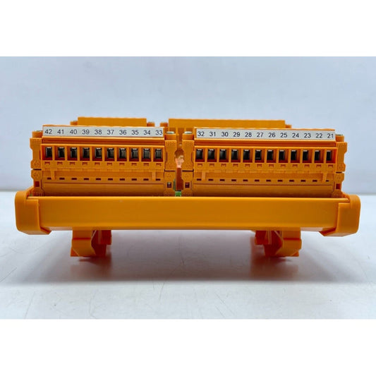High quality and new ABB CMA137 3DDE300417 Connection Module