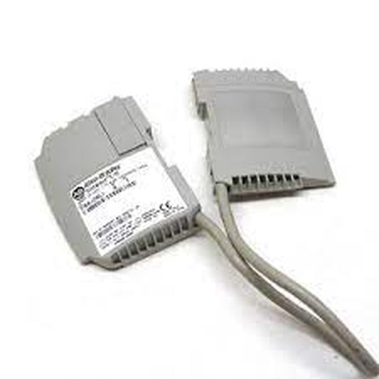 Allen Bradley 1769-CRR1 CompactLogix Right-To-Right Cable Surplus SEA