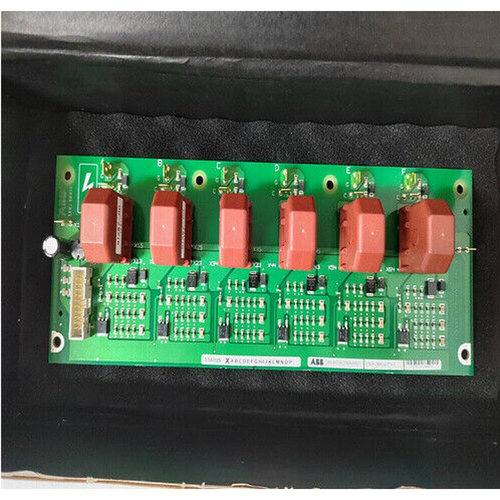 ABB 3BHB006338R0001 UNS0881A-P,V1 Control board new and good service