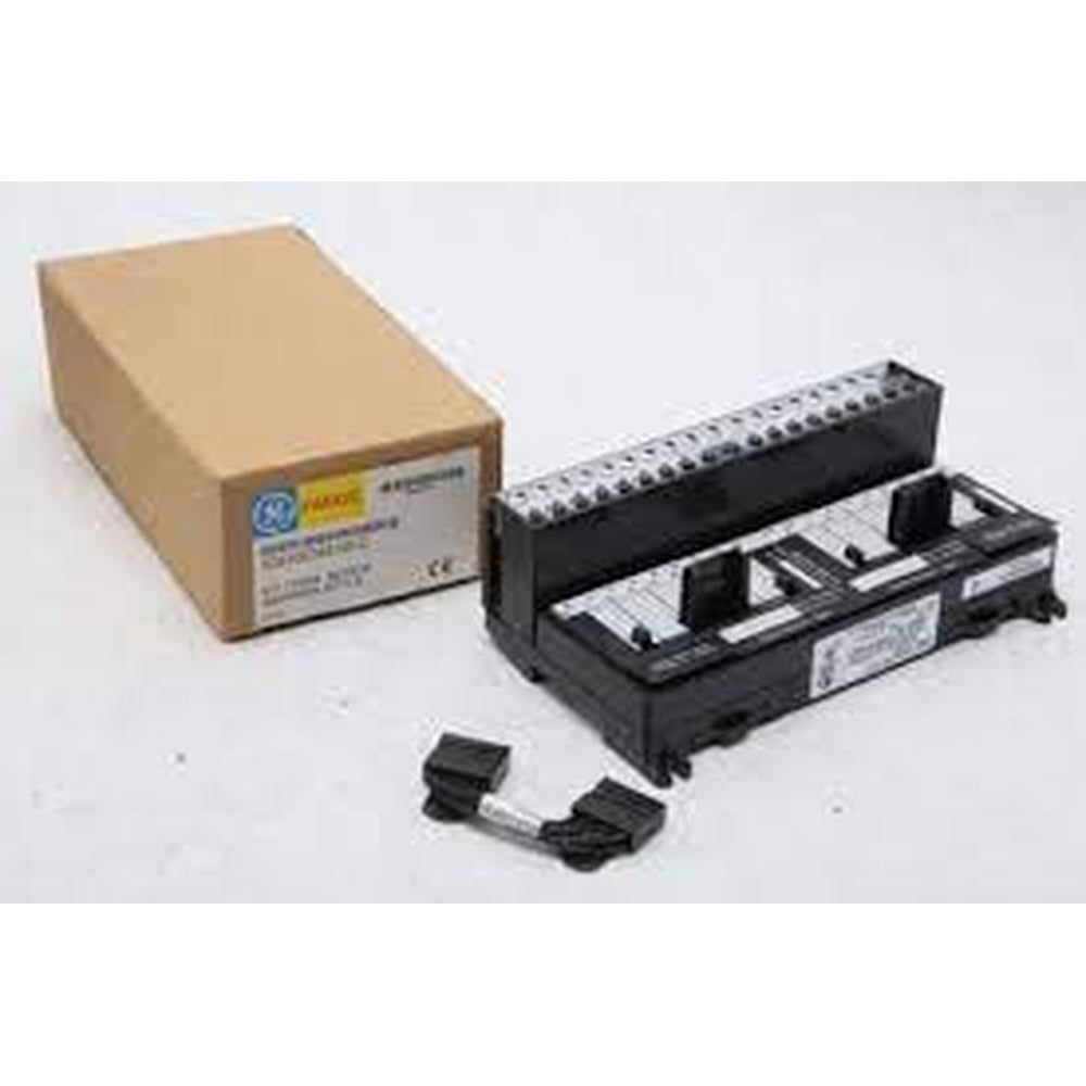 GE FANUC IC670CHS101 Module Brand new in Stock