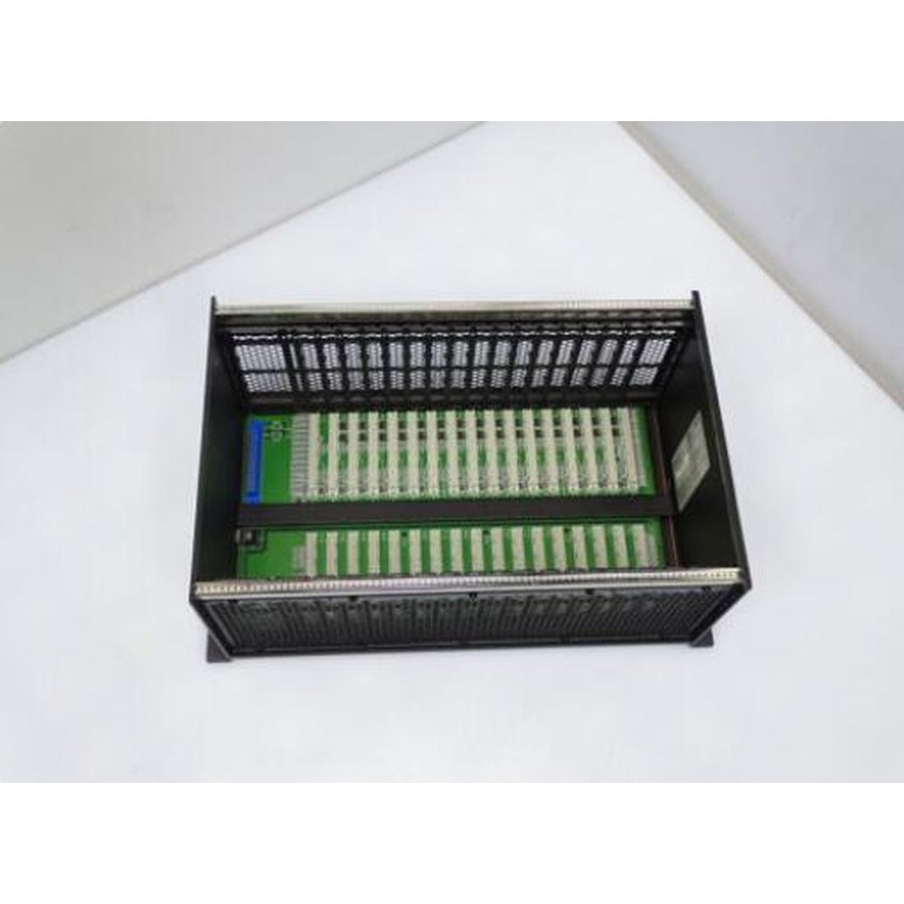GE Fanuc IC698CHS017 17-slot modular I/O expansion module in stock